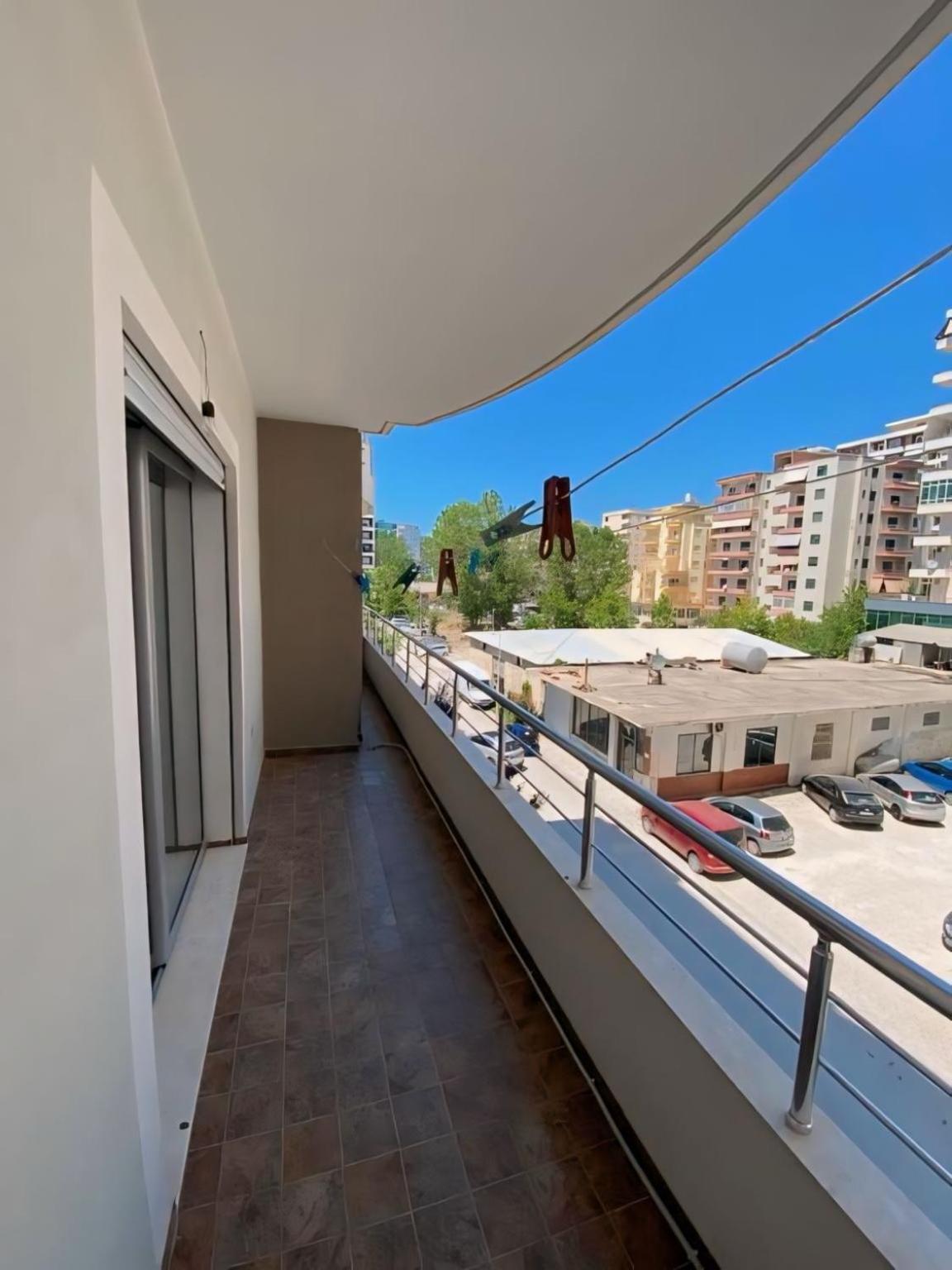 Gerald'S Central Apartments فلورا الغرفة الصورة