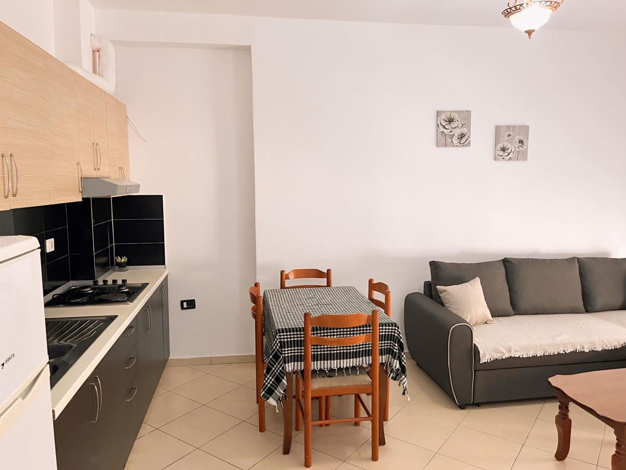 Gerald'S Central Apartments فلورا المظهر الخارجي الصورة