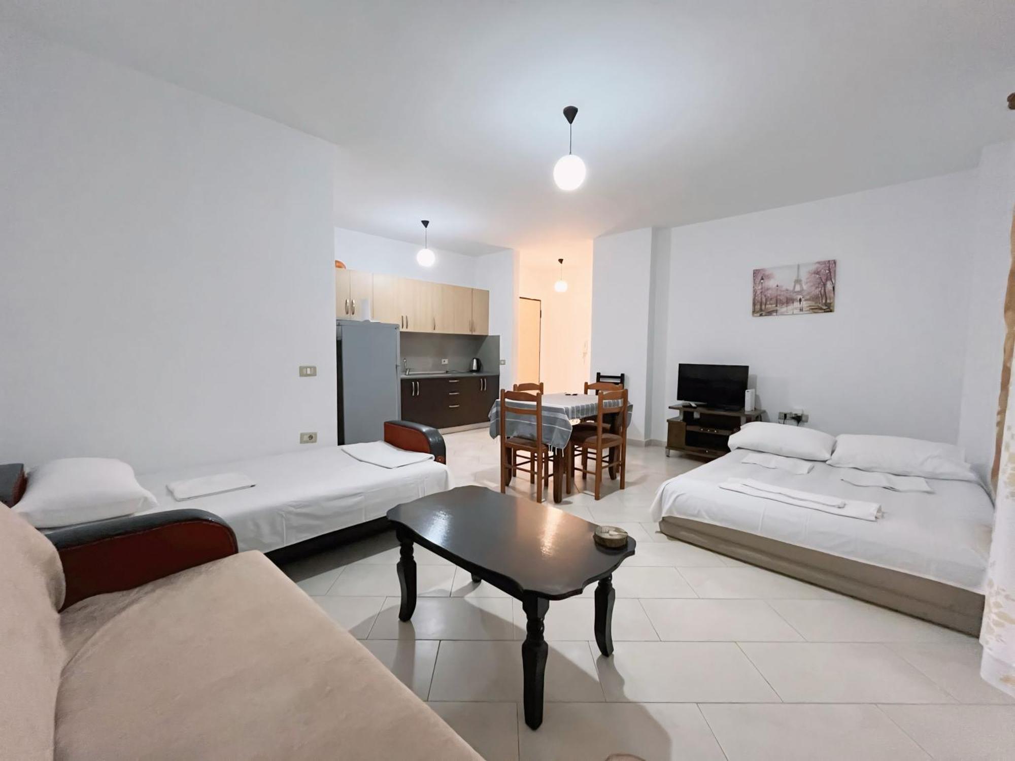 Gerald'S Central Apartments فلورا المظهر الخارجي الصورة